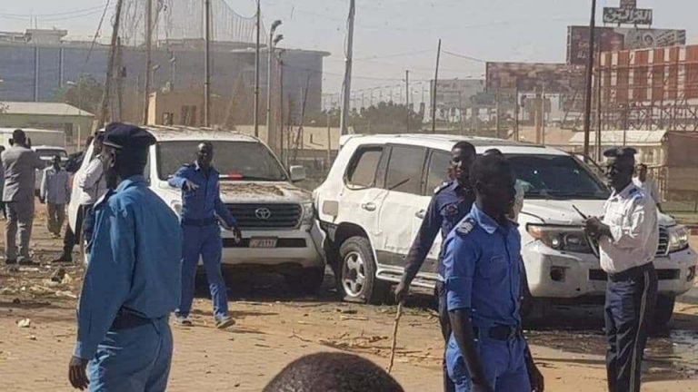 السودان..رئيس الوزراء عبد الله حمدوك ينجو من محاولة اغتيال