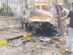 بالصور - نجاة قيادي عسكري بارز من محاولة اغتيال في عدن.. أوّل تعليق للانتقالي 1 بالصور - نجاة قيادي عسكري بارز من محاولة اغتيال في عدن.. أوّل تعليق للانتقالي أخبار اليمن