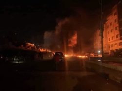 Aden: Angry Protesters Cut off All Streets Leading to Maashiq Palace