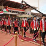 رافعةً الأعلام اليمنية والفلسطينية.. صنعاء تكرّم أبطال غرب أسيا 2023 | صور أخبار اليمن