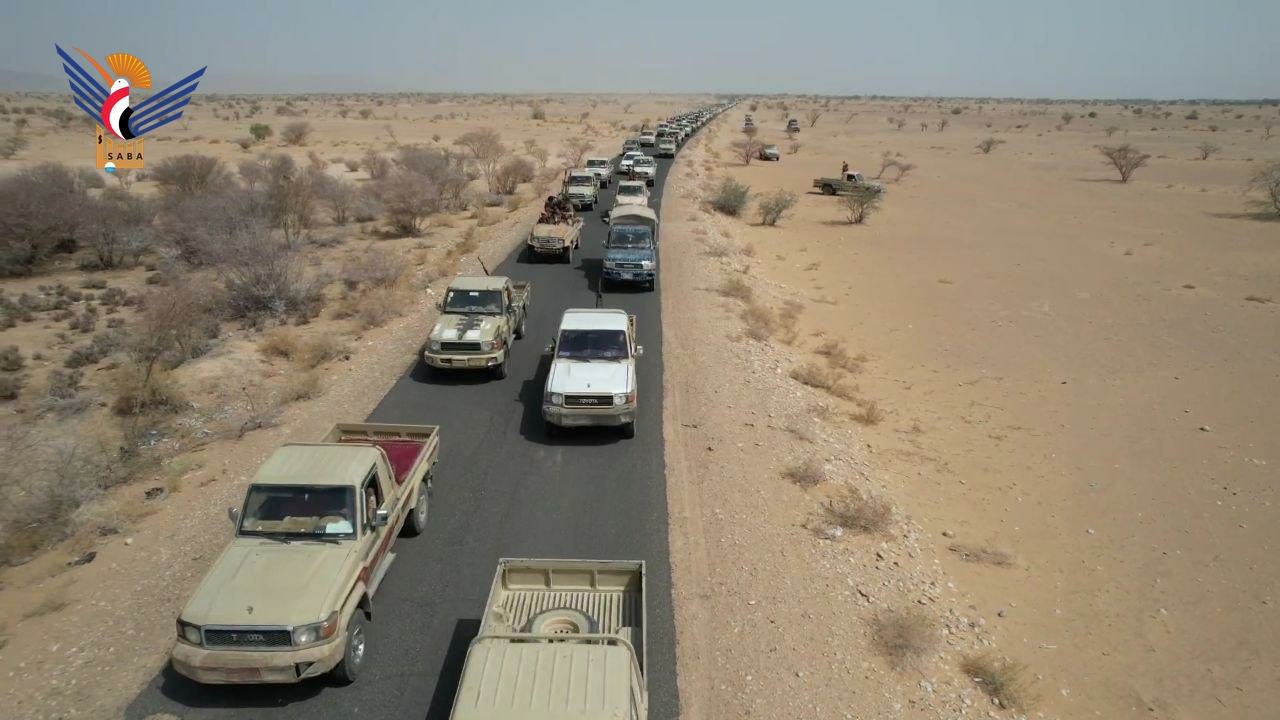 كبرى قبائل الجوف تعلن الجهوزية وتجدد التفويض الكامل لقائد أنصار الله الجوف