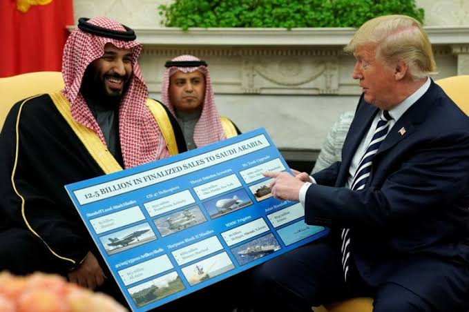 ترامب يضع شرطاً جديداً على بن سلمان لإنقاذه من اليمن ترامب يضع شرطاً جديداً على بن سلمان لإنقاذه من اليمن
