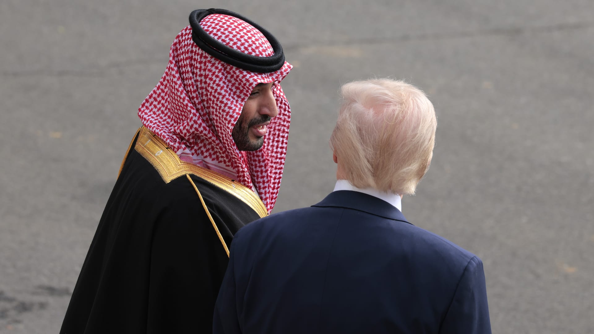 تقرير أمريكي ترامب دعم تحركاً عسكرياً سعودياً في اليمن وسط قلق الرياض من رد يمني أوسع تقرير أمريكي ترامب دعم تحركاً عسكرياً سعودياً في اليمن وسط قلق الرياض من رد يمني أوسع