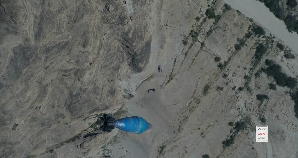Watch: The "Rujum" drone rains down shells on Saudi factions' gatherings and vehicles, destroying their equipment and fortifications 8 Watch: The "Rujum" drone rains down shells on Saudi factions' gatherings and vehicles, destroying their equipment and fortifications