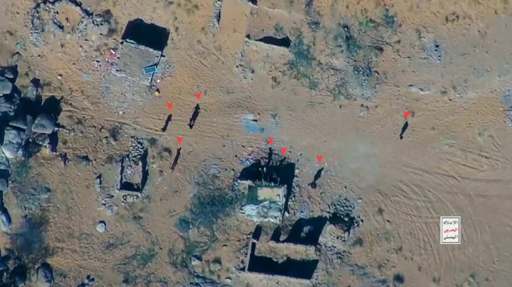 Watch: The "Rujum" drone rains down shells on Saudi factions' gatherings and vehicles, destroying their equipment and fortifications 2 Watch: The "Rujum" drone rains down shells on Saudi factions' gatherings and vehicles, destroying their equipment and fortifications
