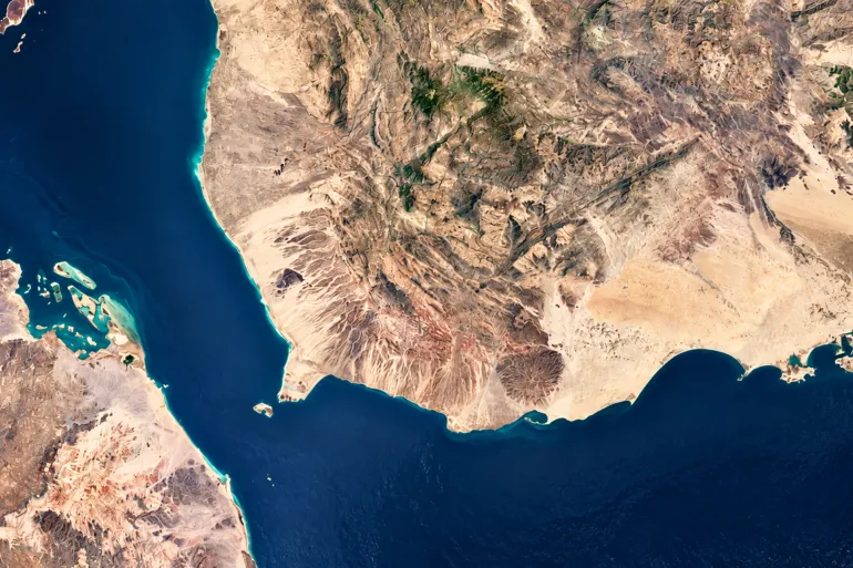 صنعاء تؤمّن سلاسل كهبوب بالمندب وتتقدم صوب آخر مناطق لحج الساحلية على خليج عدن