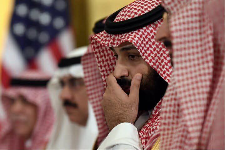 ​«الإيكونوميست»: ولي العهد السعودي يواجه اختباراً سياسياً واقتصادياً غير مسبوق وسط تعثر ملف اليمن